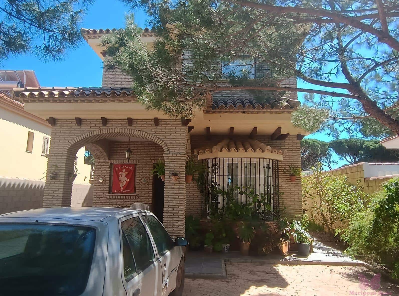 4 slaapkamer Villa te koop in Chiclana de la Frontera - € 590.000 (Ref: 9753757)