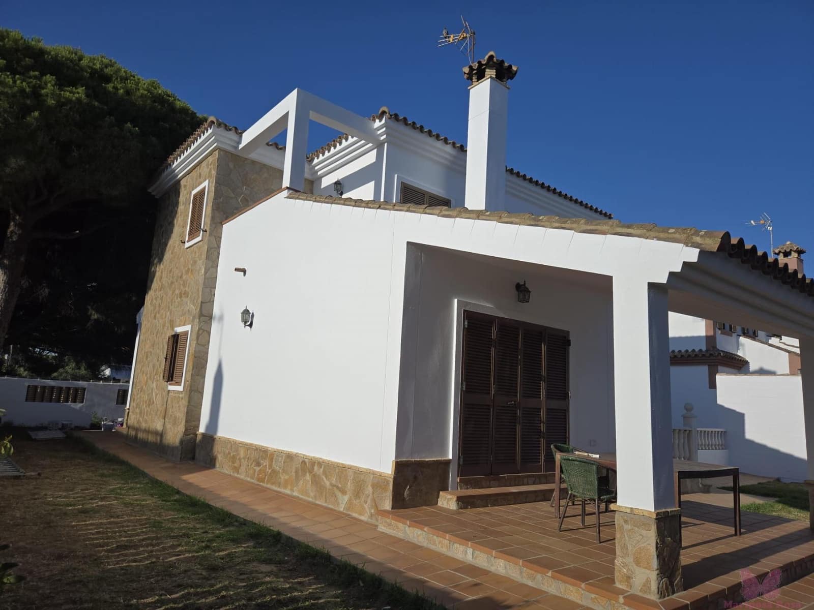 5 slaapkamer Villa te koop in Chiclana de la Frontera met garage - € 540.000 (Ref: 9753758)