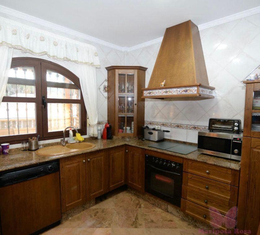 3 sypialnia Willa na sprzedaż w Chiclana de la Frontera z basenem garażem - 850 000 € (Ref: 9753759)