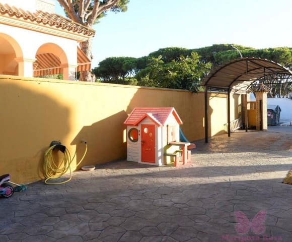 3 soveværelse Villa til salg i Chiclana de la Frontera med swimmingpool garage - € 850.000 (Ref: 9753759)