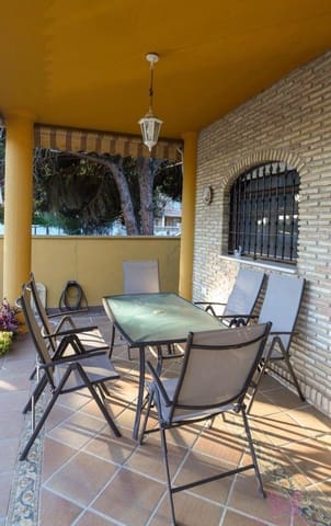 3 soveværelse Villa til salg i Chiclana de la Frontera med swimmingpool garage - € 850.000 (Ref: 9753759)