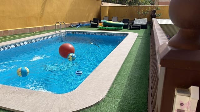 3 soveværelse Villa til salg i Chiclana de la Frontera med swimmingpool garage - € 850.000 (Ref: 9753759)
