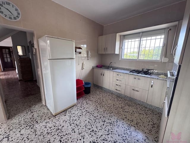 4 slaapkamer Finca/Landhuis te koop in Chiclana de la Frontera met zwembad garage - € 280.000 (Ref: 9753760)