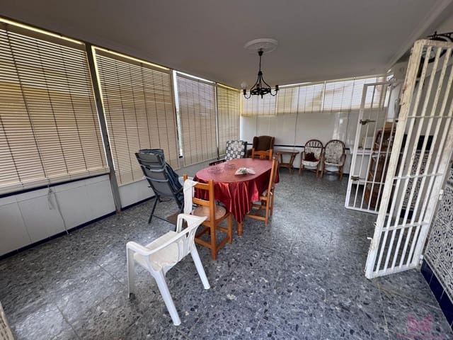 4 slaapkamer Finca/Landhuis te koop in Chiclana de la Frontera met zwembad garage - € 280.000 (Ref: 9753760)