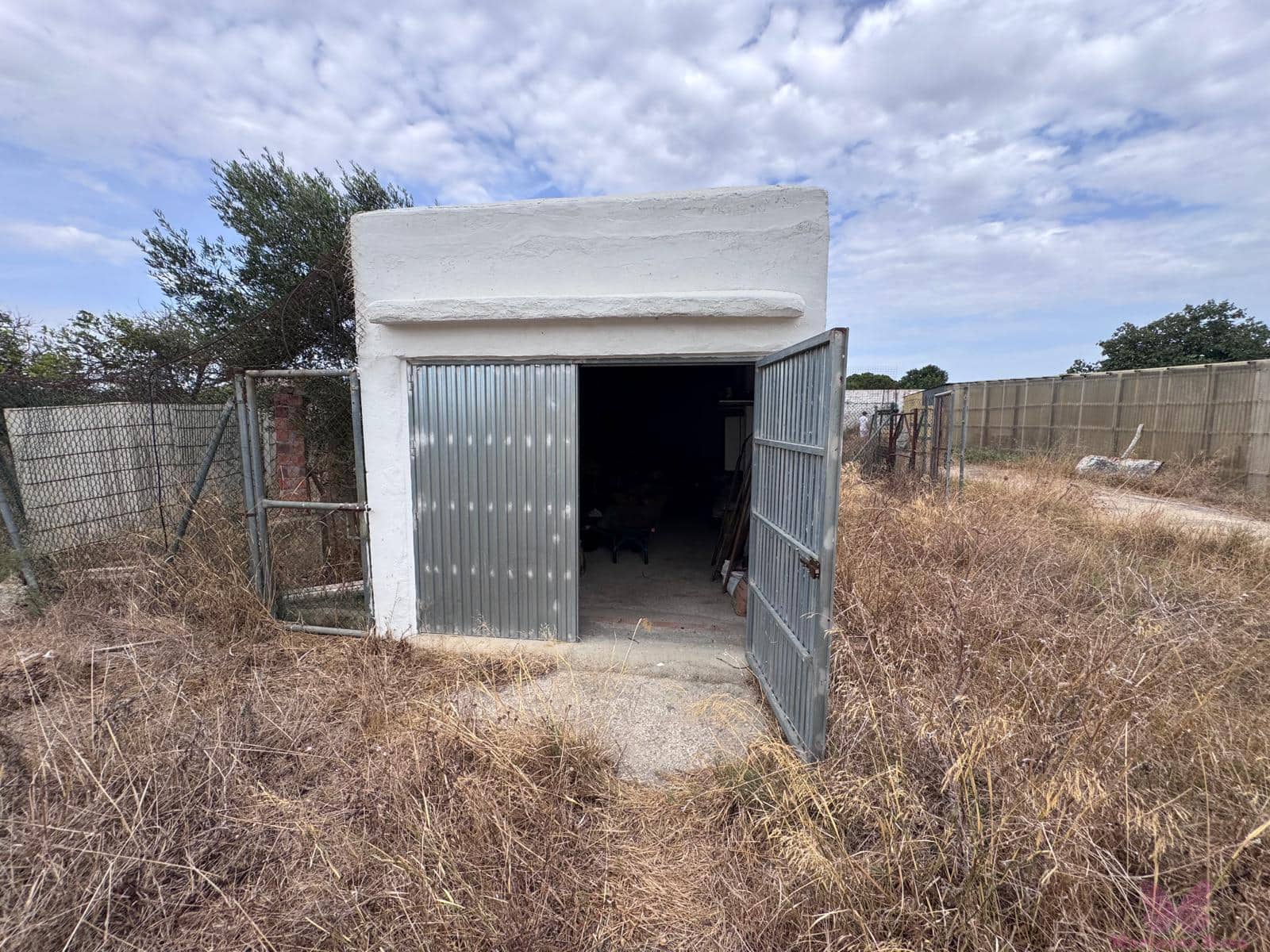 4 slaapkamer Finca/Landhuis te koop in Chiclana de la Frontera met zwembad garage - € 280.000 (Ref: 9753760)