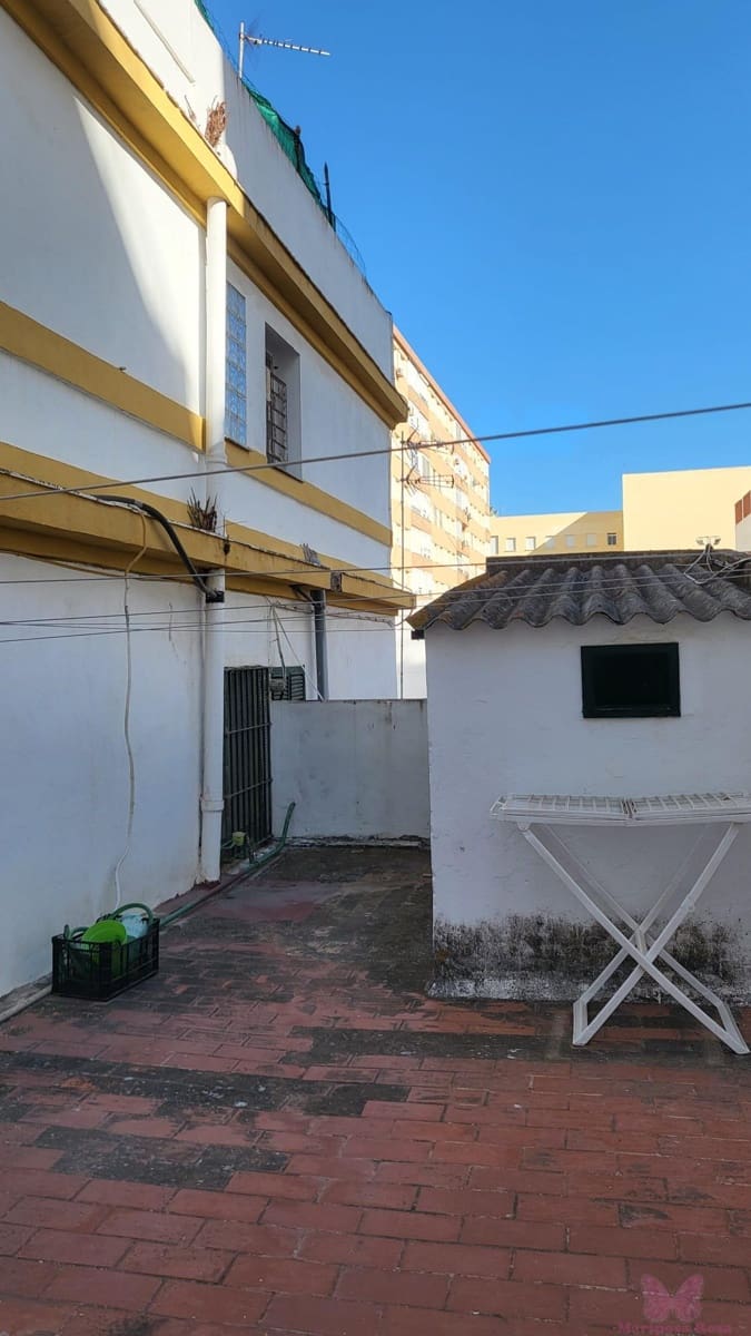 Komercyjne na sprzedaż w Miasto Kadyks - 2 000 000 € (Ref: 9753761)