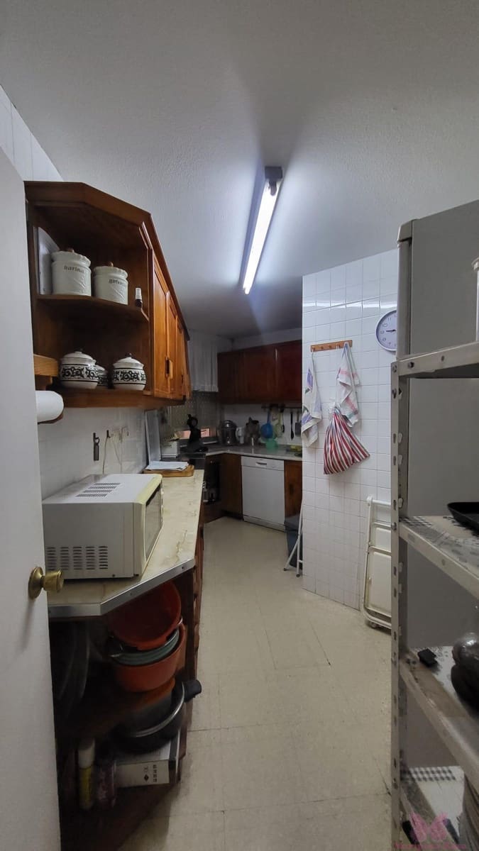 4 soverom Leilighet til salgs i Cadiz by med garasje - € 550 000 (Ref: 9753762)