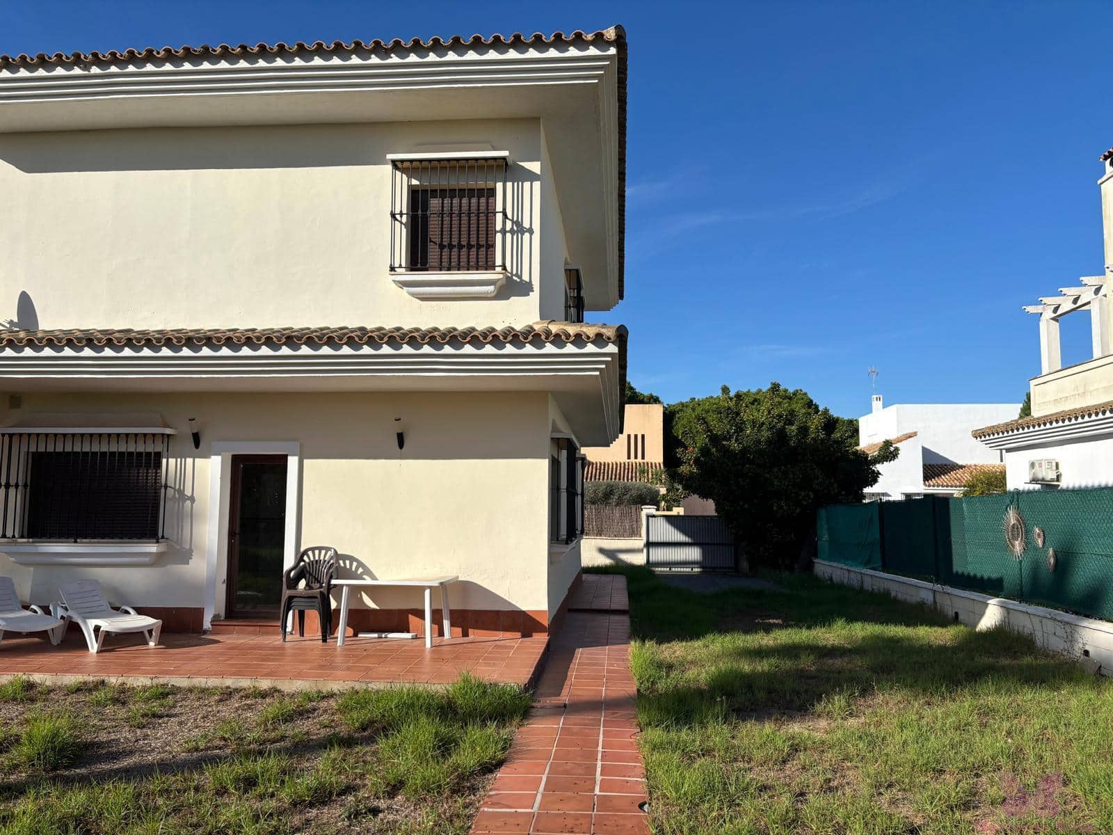 4 sovrum Villa till salu i Chiclana de la Frontera med pool - 650 000 € (Ref: 9753763)