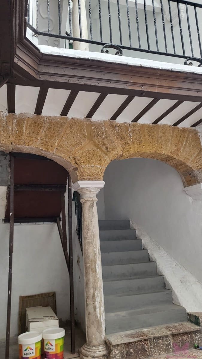 Kommersiell till salu i Cadiz stad - 900 000 € (Ref: 9753764)