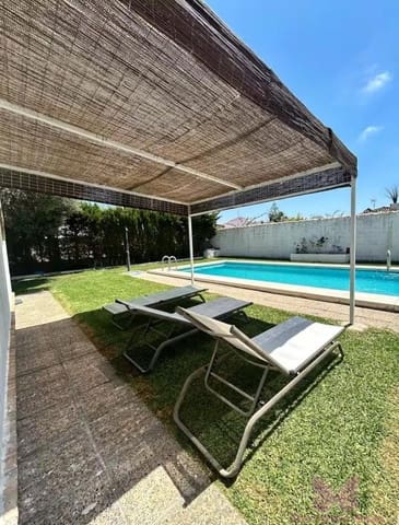 4 soveværelse Villa til salg i Chiclana de la Frontera med swimmingpool garage - € 480.000 (Ref: 9753765)