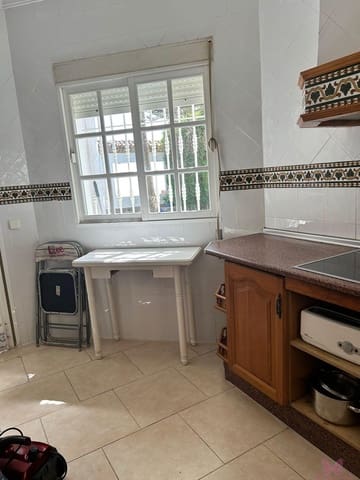 4 soveværelse Villa til salg i Chiclana de la Frontera med swimmingpool garage - € 480.000 (Ref: 9753765)