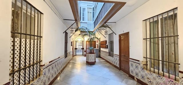 3 soverom Leilighet til salgs i Alameda - Mentidero - Teatro Falla, Cádiz by - € 299 900 (Ref: 9753767)