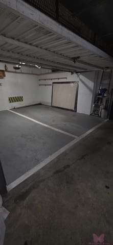 Garage til salg i Astilleros - La Paz - Loreto, Cádiz by - € 86.000 (Ref: 9753768)