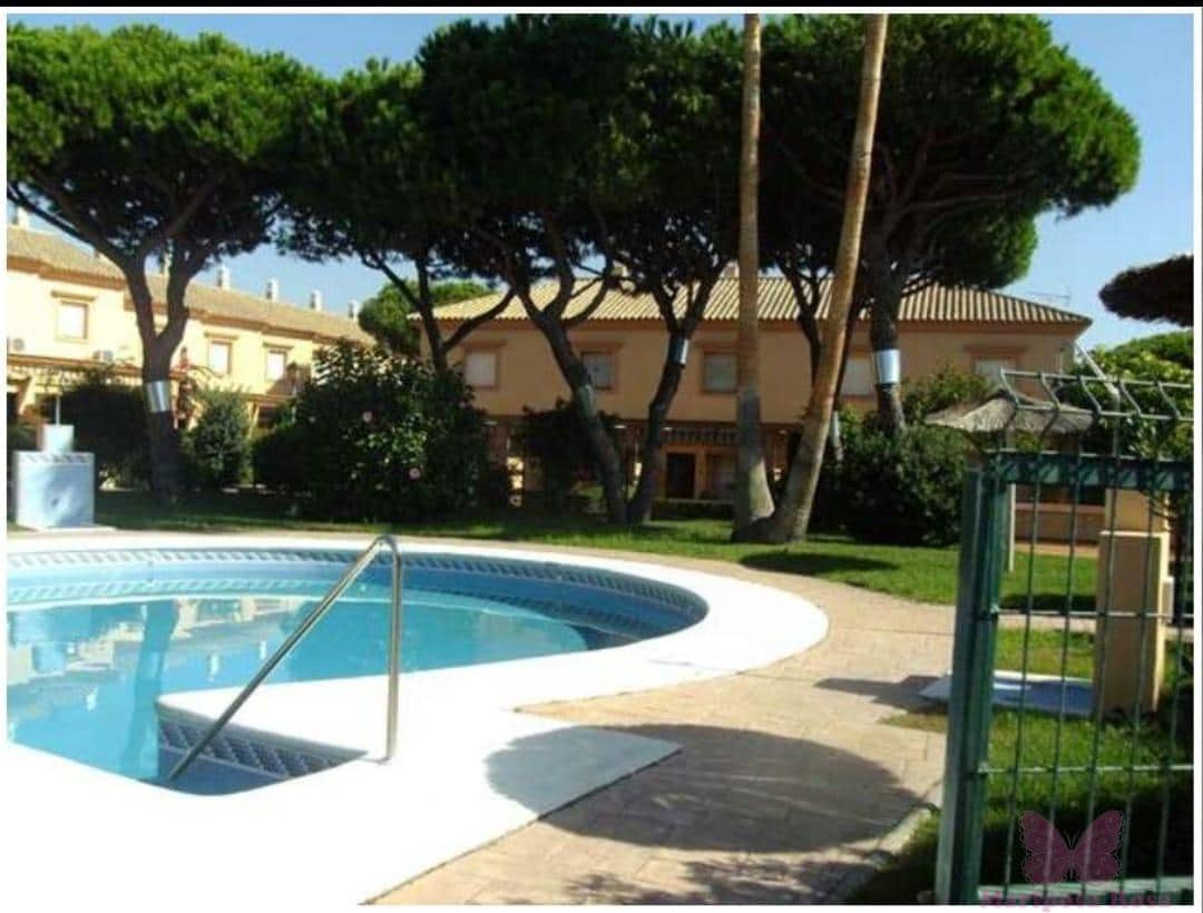 2 slaapkamer Appartement voor vakantieverhuur in Chiclana de la Frontera met zwembad garage - € 700 (Ref: 9753770)