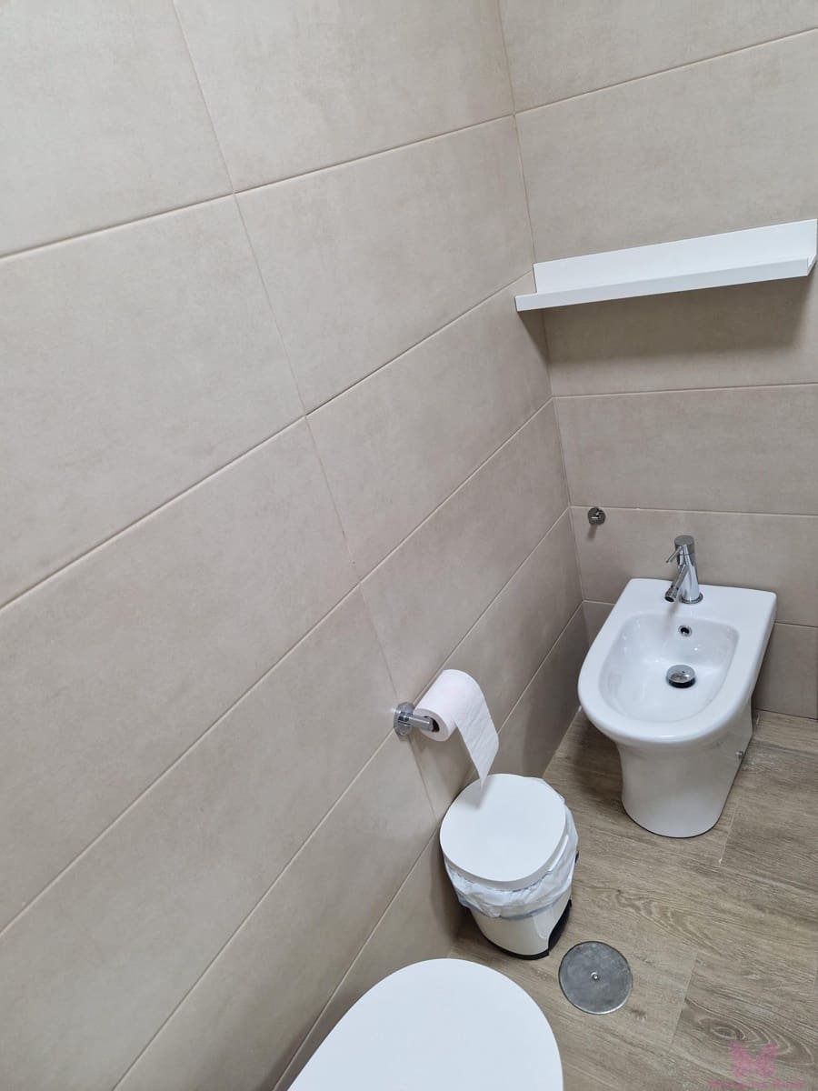 2 slaapkamer Appartement voor vakantieverhuur in Chiclana de la Frontera met zwembad garage - € 700 (Ref: 9753770)
