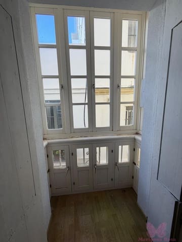 2 chambre Appartement à vendre à Centro Histórico, Cadix ville - 189 900 € (Ref: 9909762)