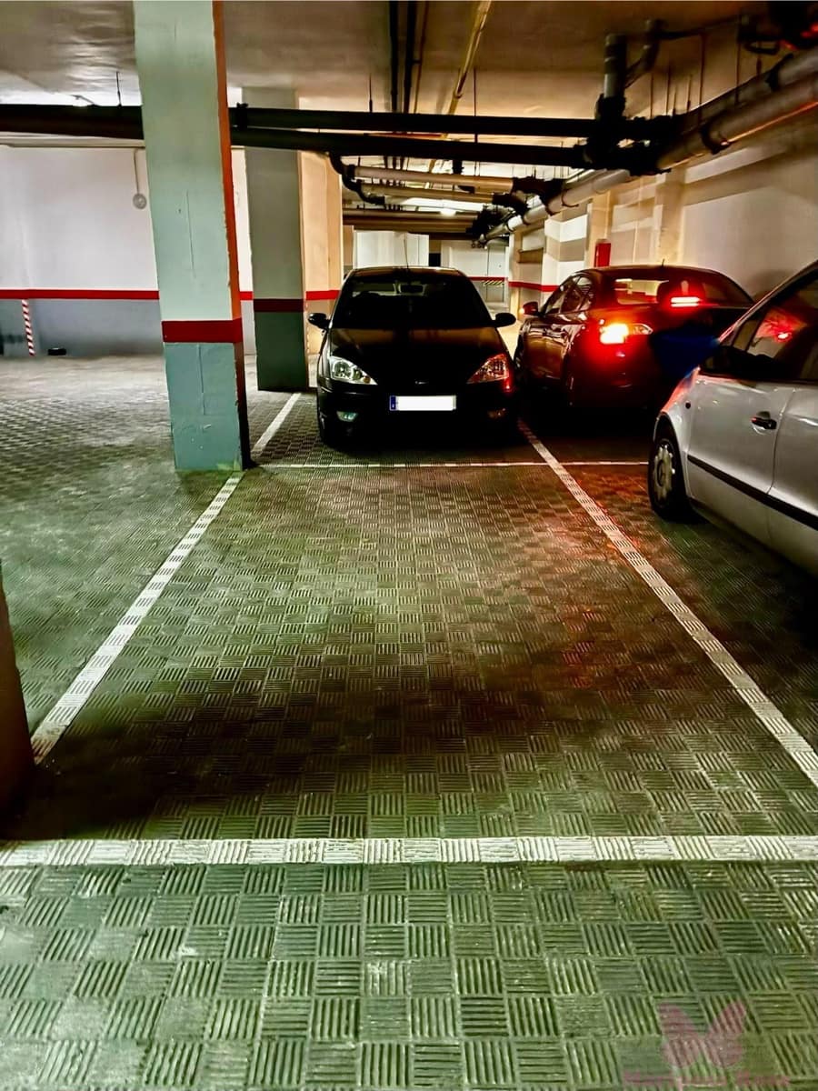 5 soveværelse Lejlighed til salg i Cadiz by med garage - € 750.000 (Ref: 9920446)