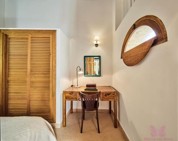 2 bedroom Flat for rent in El Pópulo - Santa María, Cádiz city - € 1,100 (Ref: 9939121)
