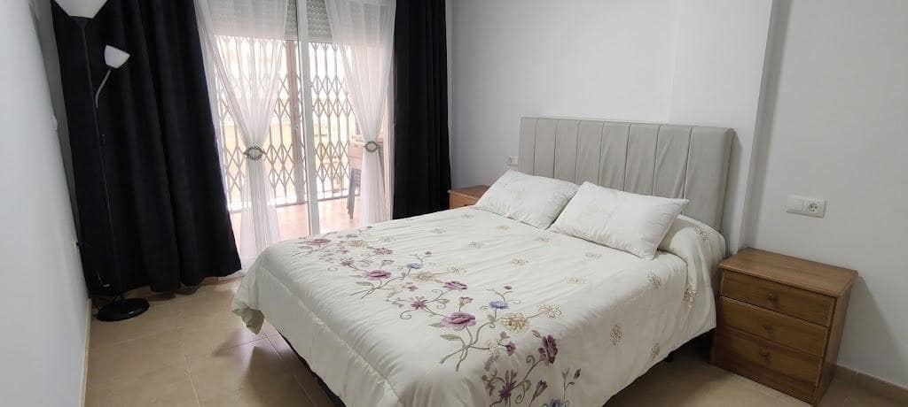 3 makuuhuone Asunto myytävänä paikassa Torrevieja - 203 000 € (Ref: 10028112)