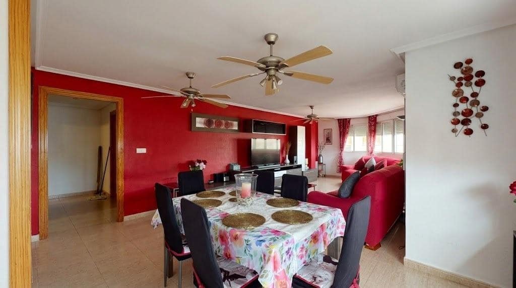 3 makuuhuone Kattohuoneisto myytävänä paikassa Almoradi mukana uima-altaan - 167 000 € (Ref: 10033805)
