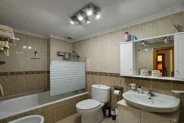 3 slaapkamer Penthouse te koop in Almoradí met zwembad - € 167.000 (Ref: 10033805)