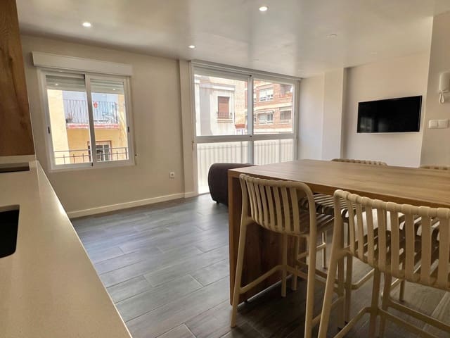 2 Zimmer Wohnung zu vermieten in Pont Nou - Corazón de Jesús, Elche / Elx - 925 € (Ref: 10049545)