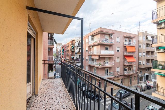 4 slaapkamer Flat te koop in Altabix, Elche / Elx - € 173.000 (Ref: 10111799)