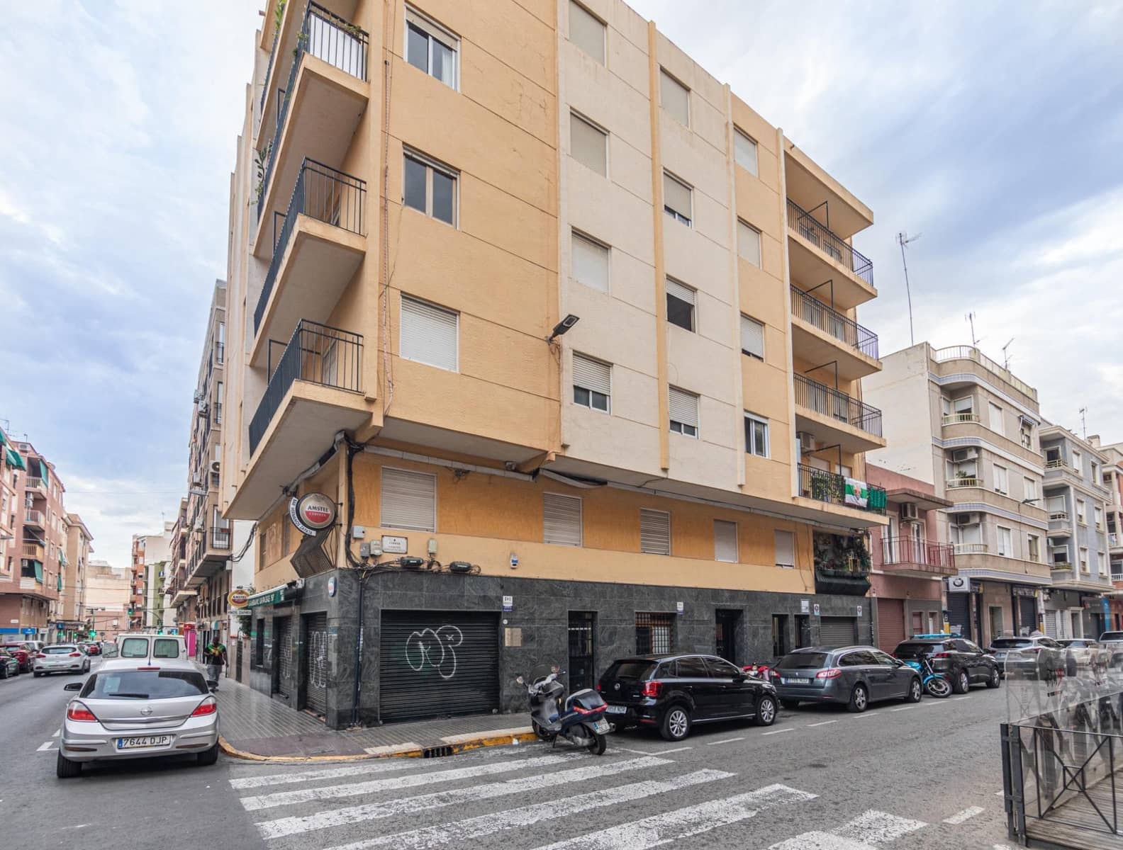 4 slaapkamer Flat te koop in Elche / Elx - € 173.000 (Ref: 10111799)