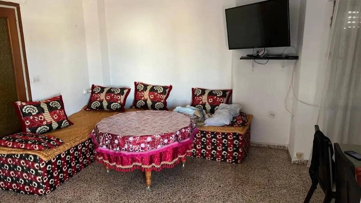 4 soveværelse Lejlighed til salg i Almoradi - € 84.000 (Ref: 10115816)