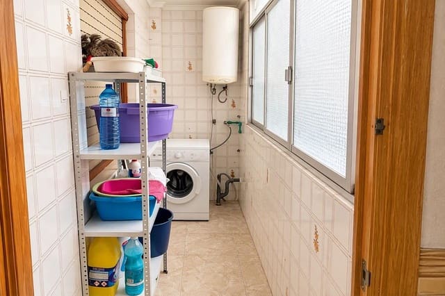 4 soveværelse Lejlighed til salg i Catral - € 139.000 (Ref: 10151469)