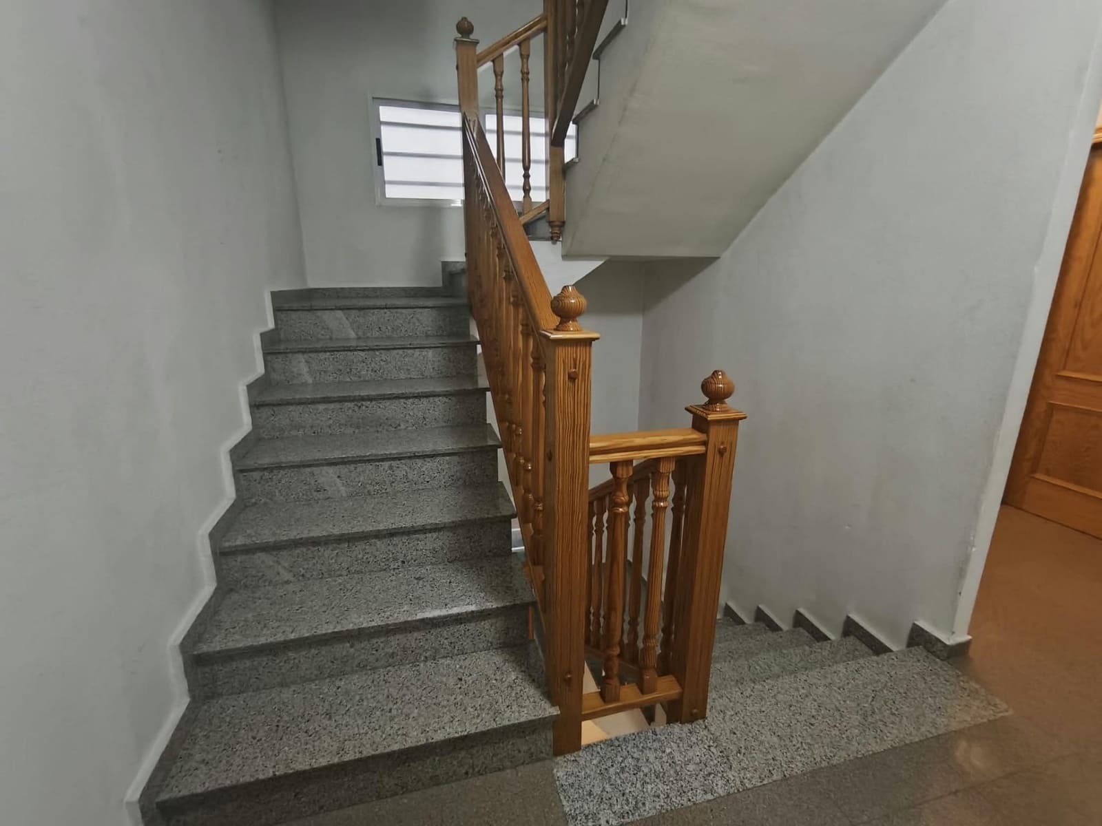 4 bedroom Flat for sale in Catral - € 168,000 (Ref: 10155442)