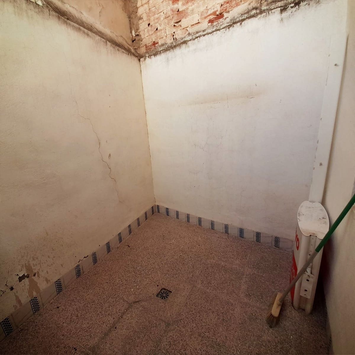 Gewerbe zu verkaufen in Elche / Elx - 80.000 € (Ref: 6648246)