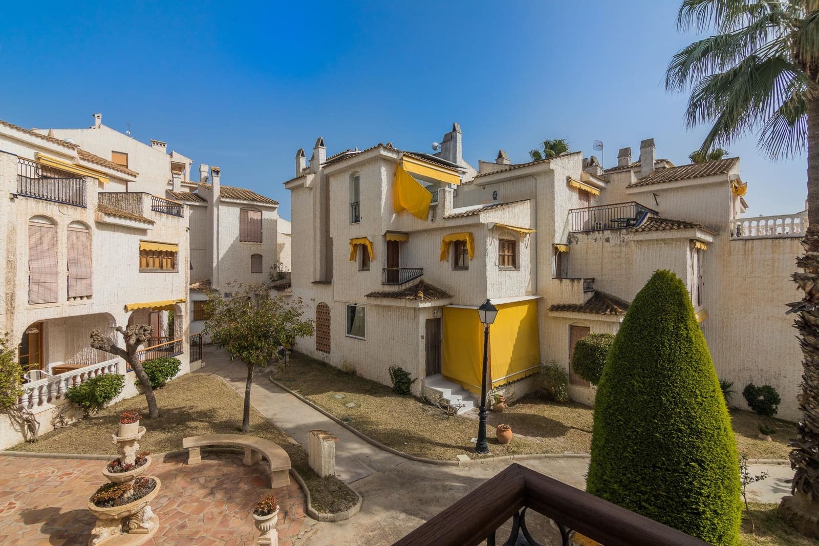 3 camera da letto Bungalow da affitare come casa vacanza in Santa Pola con piscina garage - 1.300 € (Rif: 7426232)