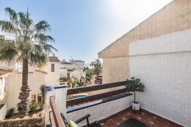 Bungalow de 3 habitaciones en Santa Pola en alquiler vacacional con piscina garaje - 1.300 € (Ref: 7426232)