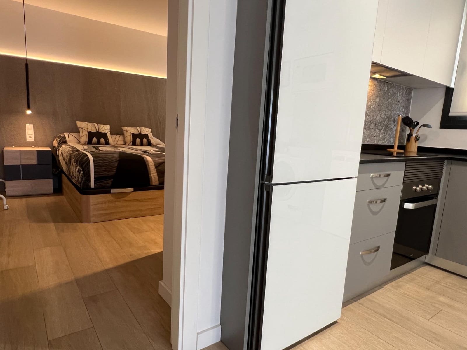 1 soveværelse Lejlighed til leje i Elche / Elx - € 775 (Ref: 7855783)