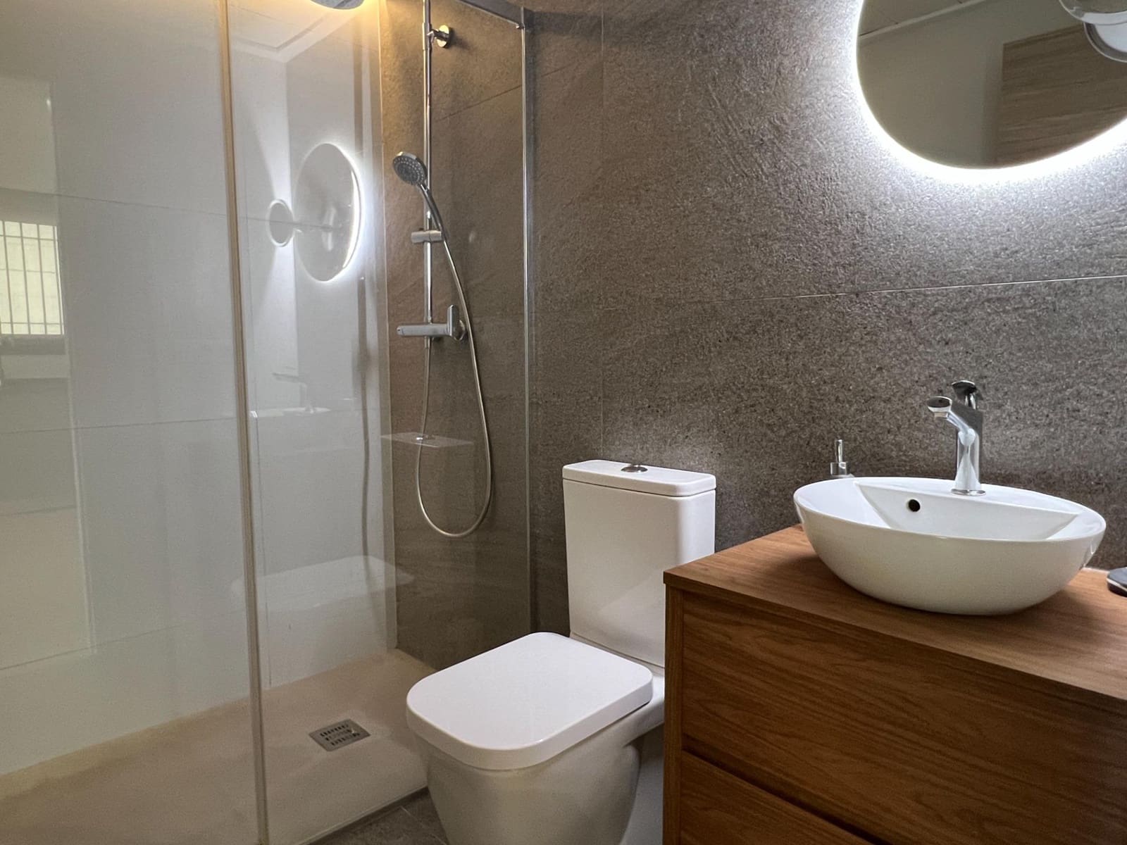 1 soveværelse Lejlighed til leje i Elche / Elx - € 775 (Ref: 7855783)