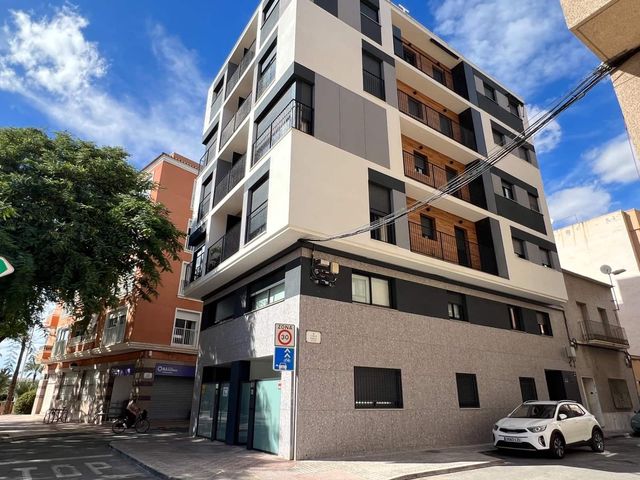 1 soveværelse Lejlighed til leje i El Raval - Portes Encarnades, Elche / Elx - € 775 (Ref: 7855783)