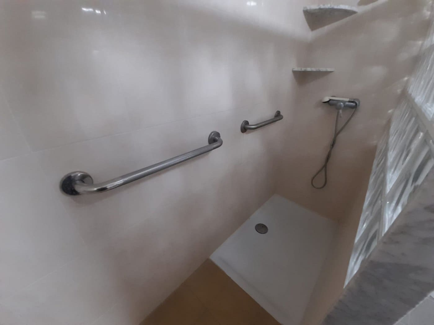 4 Zimmer Wohnung zu vermieten in Elche / Elx - 320 € (Ref: 8415657)
