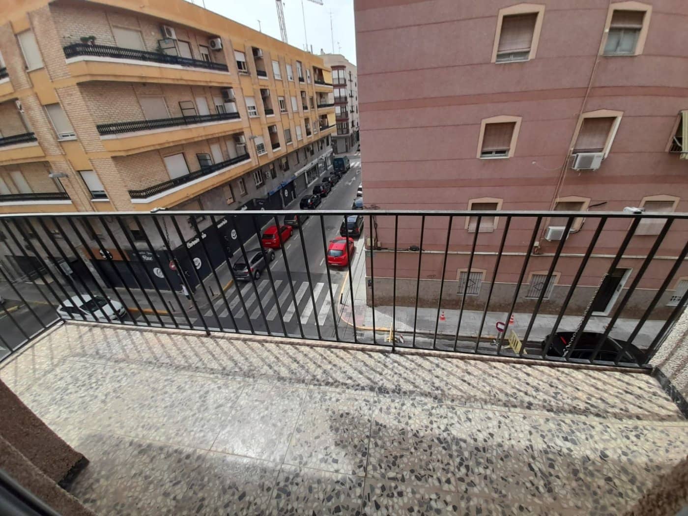4 Zimmer Wohnung zu vermieten in Elche / Elx - 320 € (Ref: 8415657)