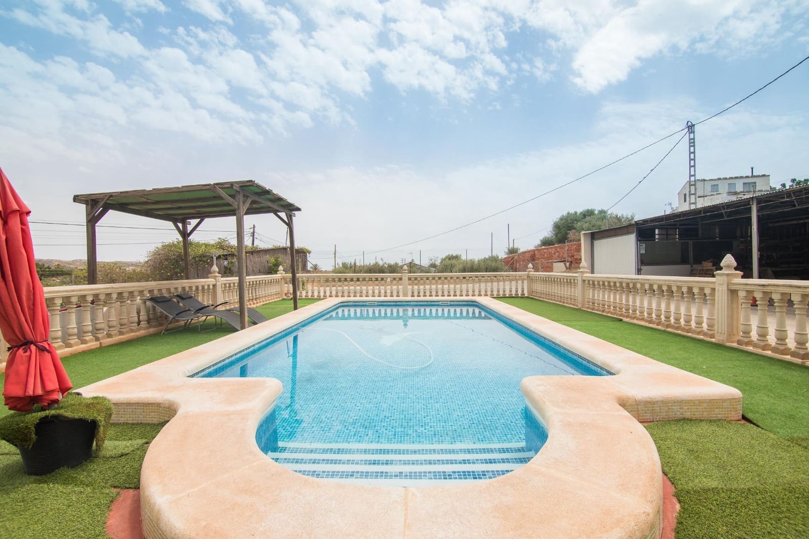 5 soveværelse Villa til salg i Elche / Elx med swimmingpool - € 390.000 (Ref: 8426335)