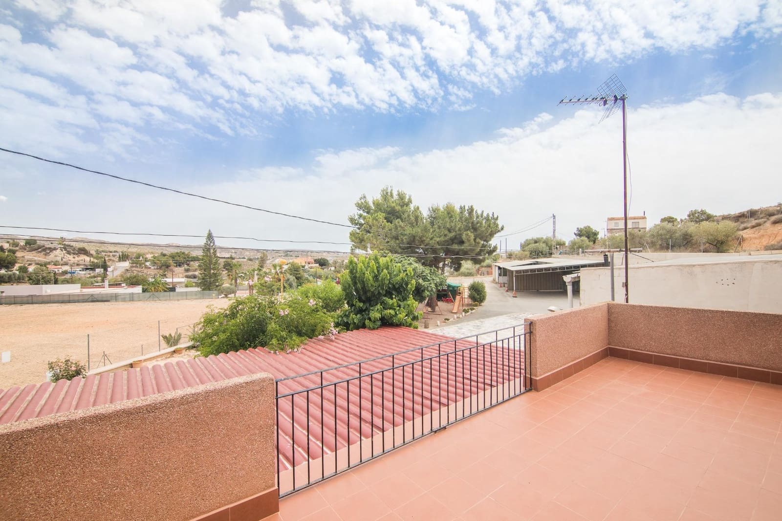 5 soveværelse Villa til salg i Elche / Elx med swimmingpool - € 390.000 (Ref: 8426335)