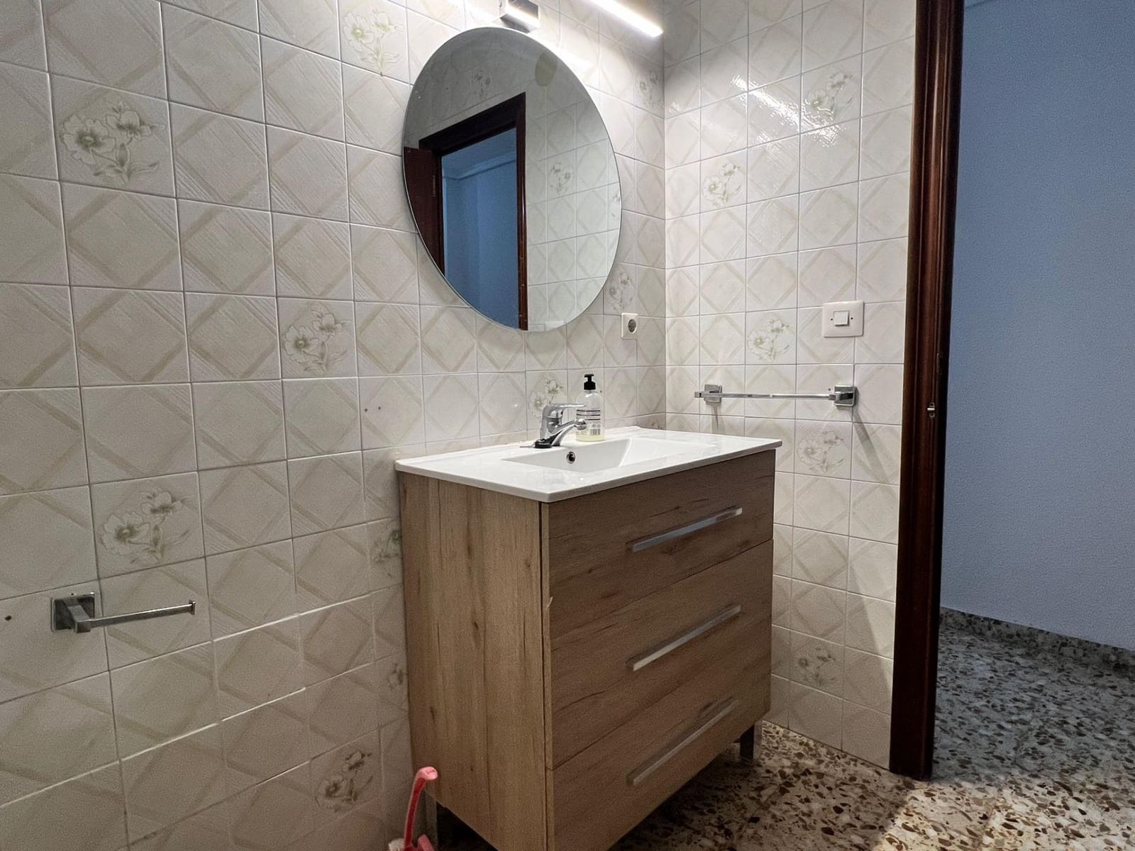 4 soveværelse Lejlighed til leje i Elche / Elx - € 300 (Ref: 8542134)