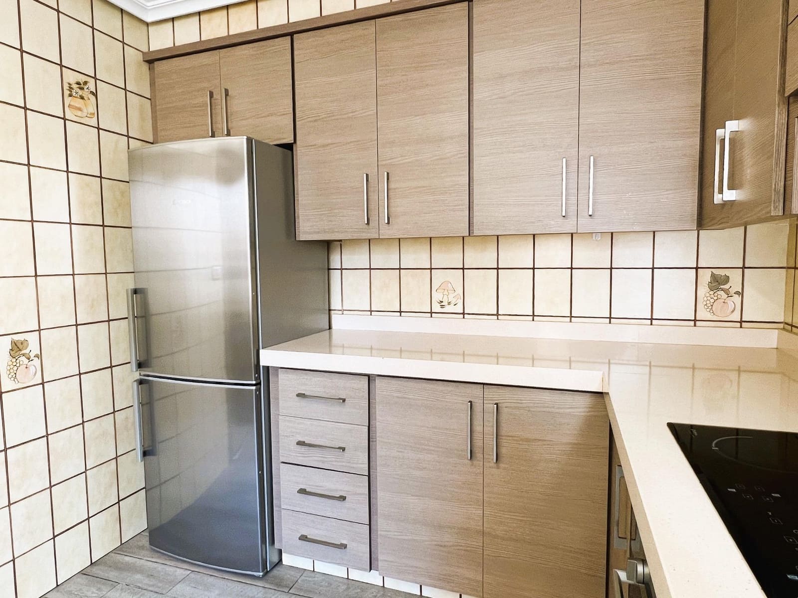 3 soverom Penthouse til leie i Elche / Elx - € 925 (Ref: 8672952)