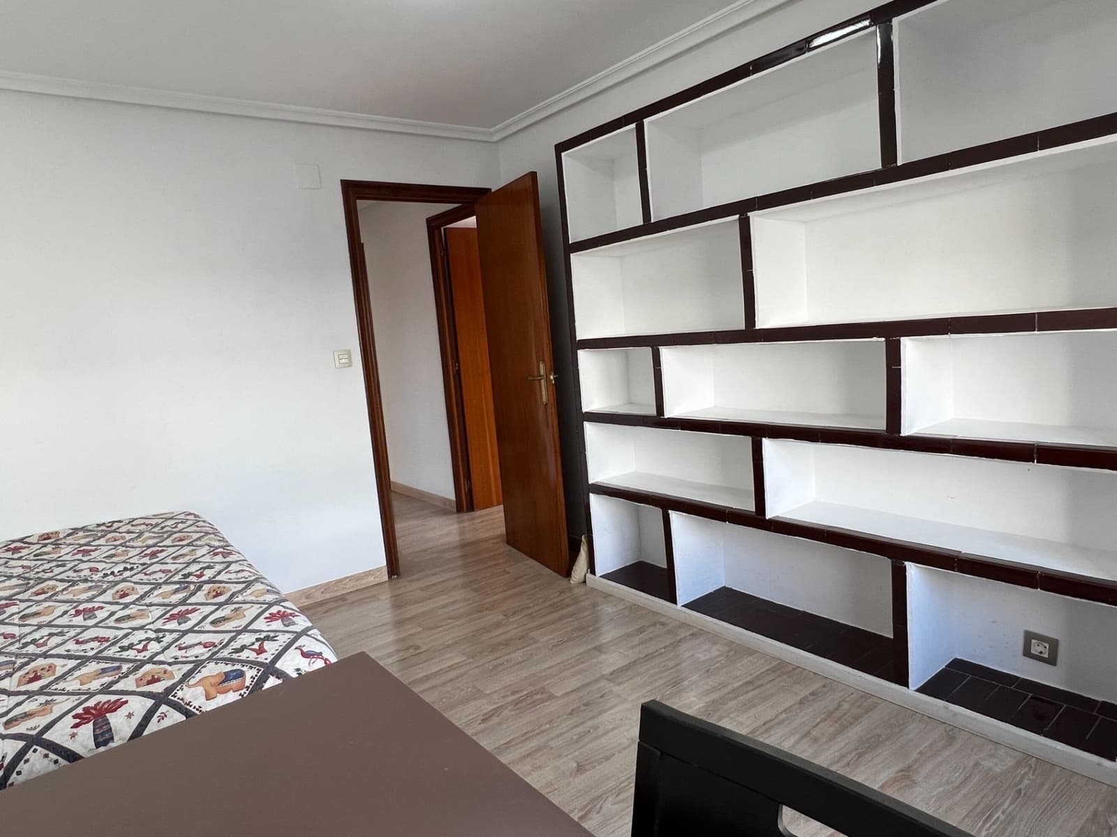 3 soverom Penthouse til leie i Elche / Elx - € 925 (Ref: 8672952)