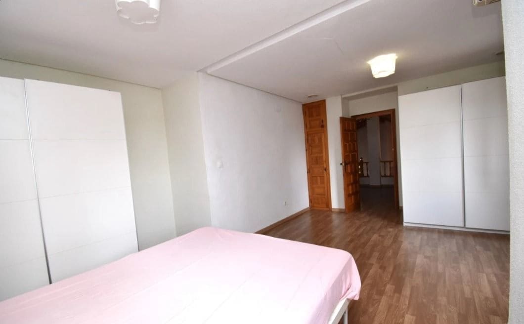 4 soveværelse Villa til salg i Elche / Elx med swimmingpool garage - € 479.900 (Ref: 8699847)