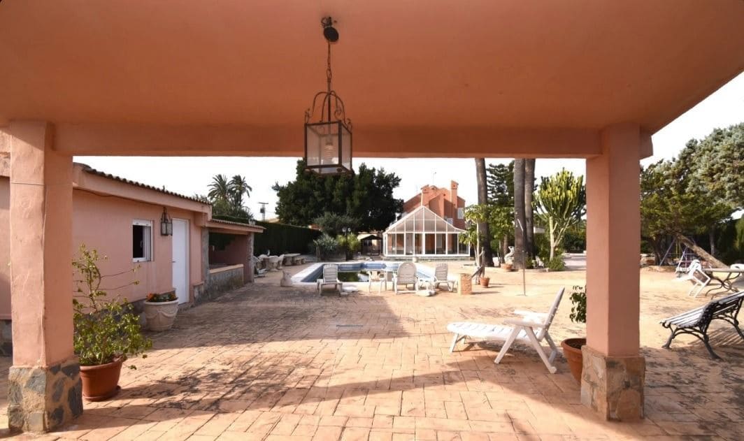 4 soveværelse Villa til salg i Elche / Elx med swimmingpool garage - € 479.900 (Ref: 8699847)