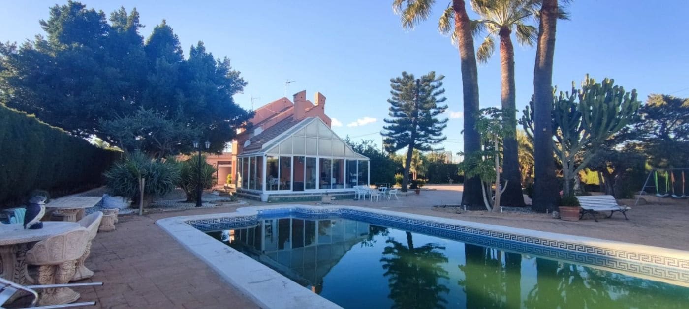 4 soveværelse Villa til salg i Elche / Elx med swimmingpool garage - € 479.900 (Ref: 8699847)