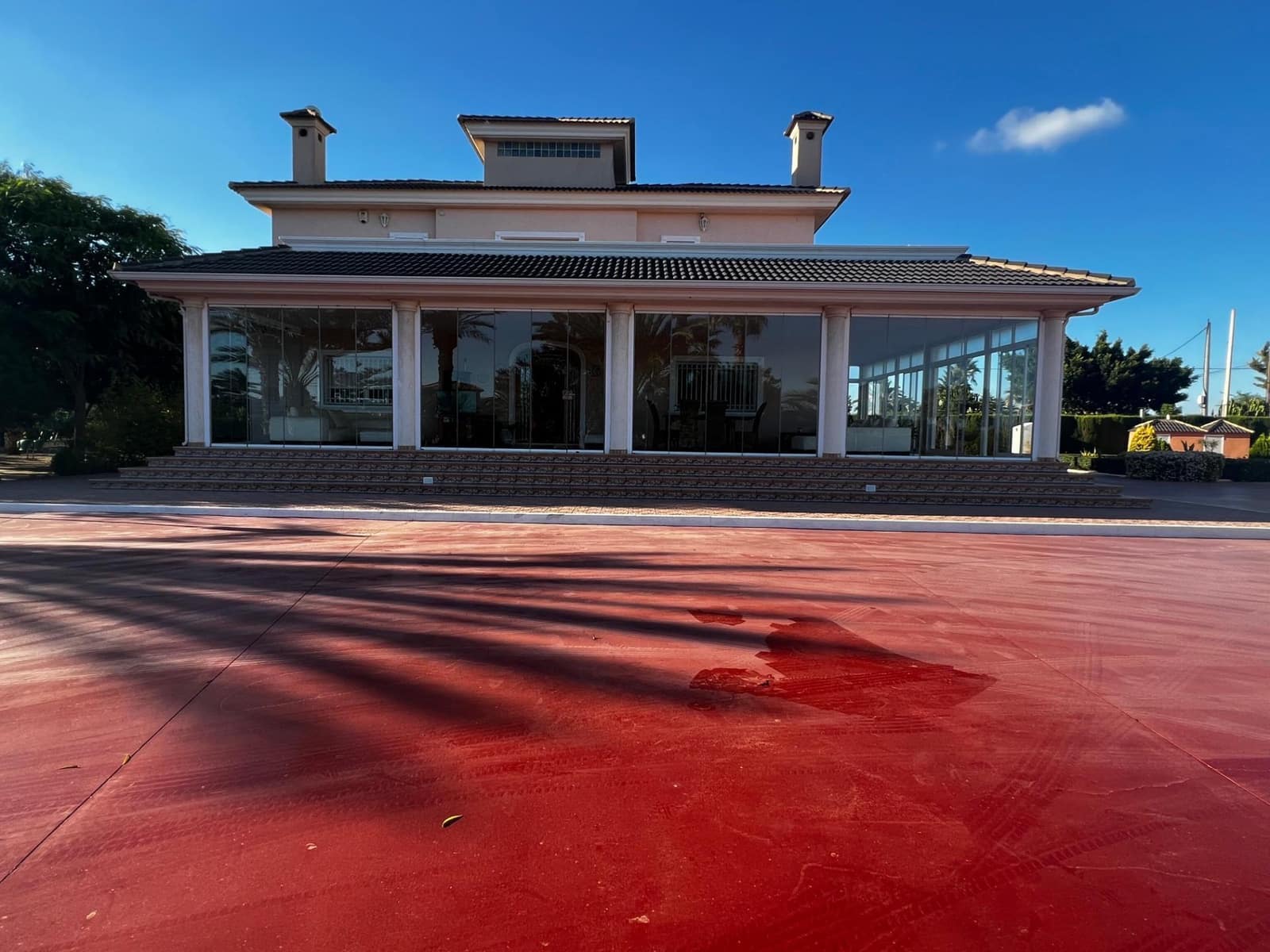 6 bedroom Villa for sale in Perleta with pool garage - € 950,000 (Ref: 8699853)