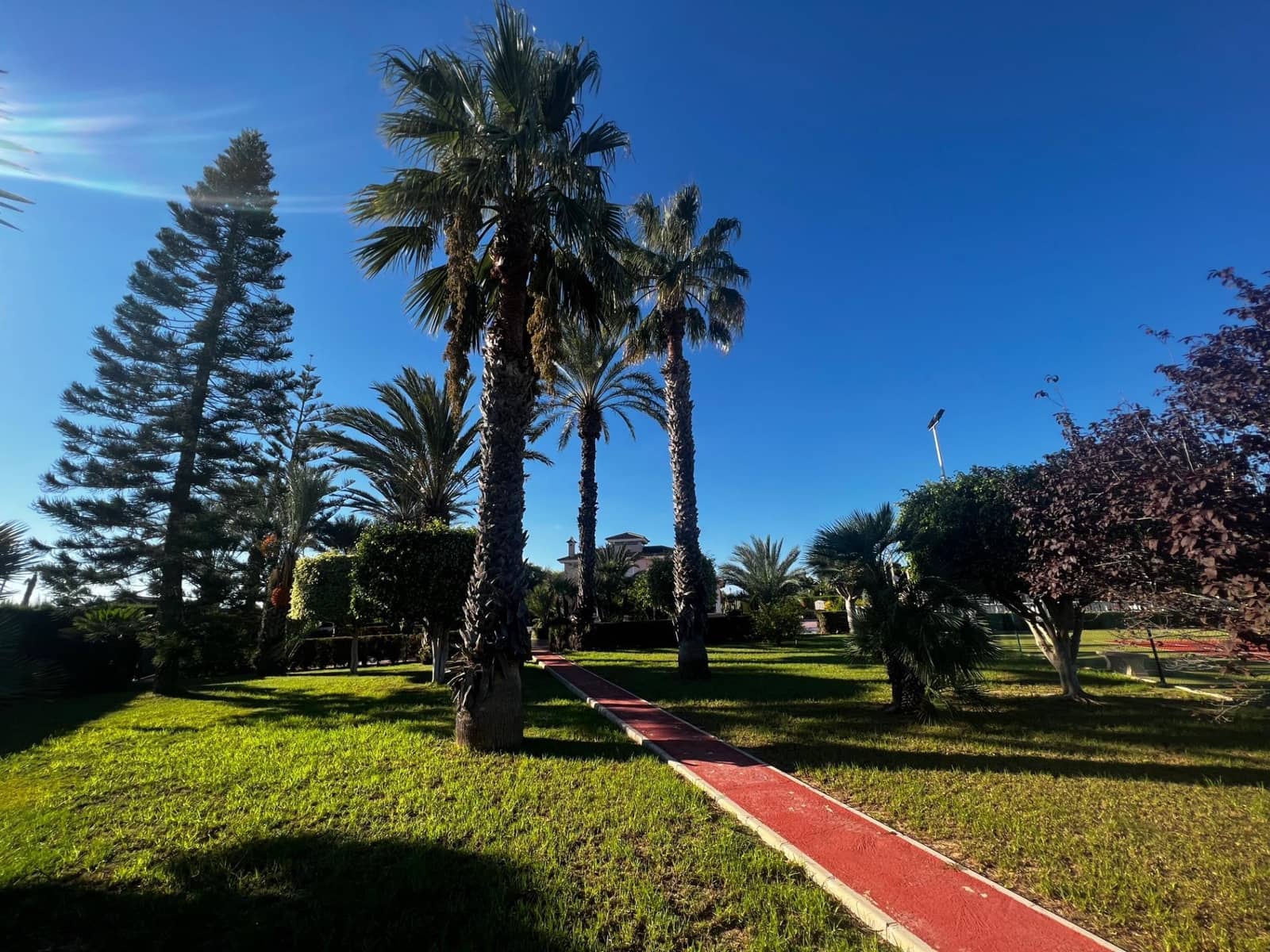 6 bedroom Villa for sale in Perleta with pool garage - € 950,000 (Ref: 8699853)