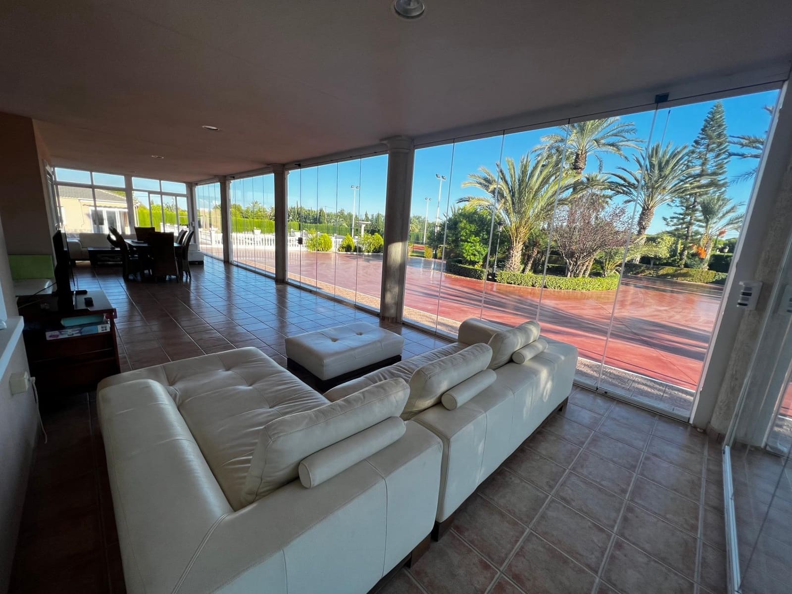 6 bedroom Villa for sale in Perleta with pool garage - € 950,000 (Ref: 8699853)